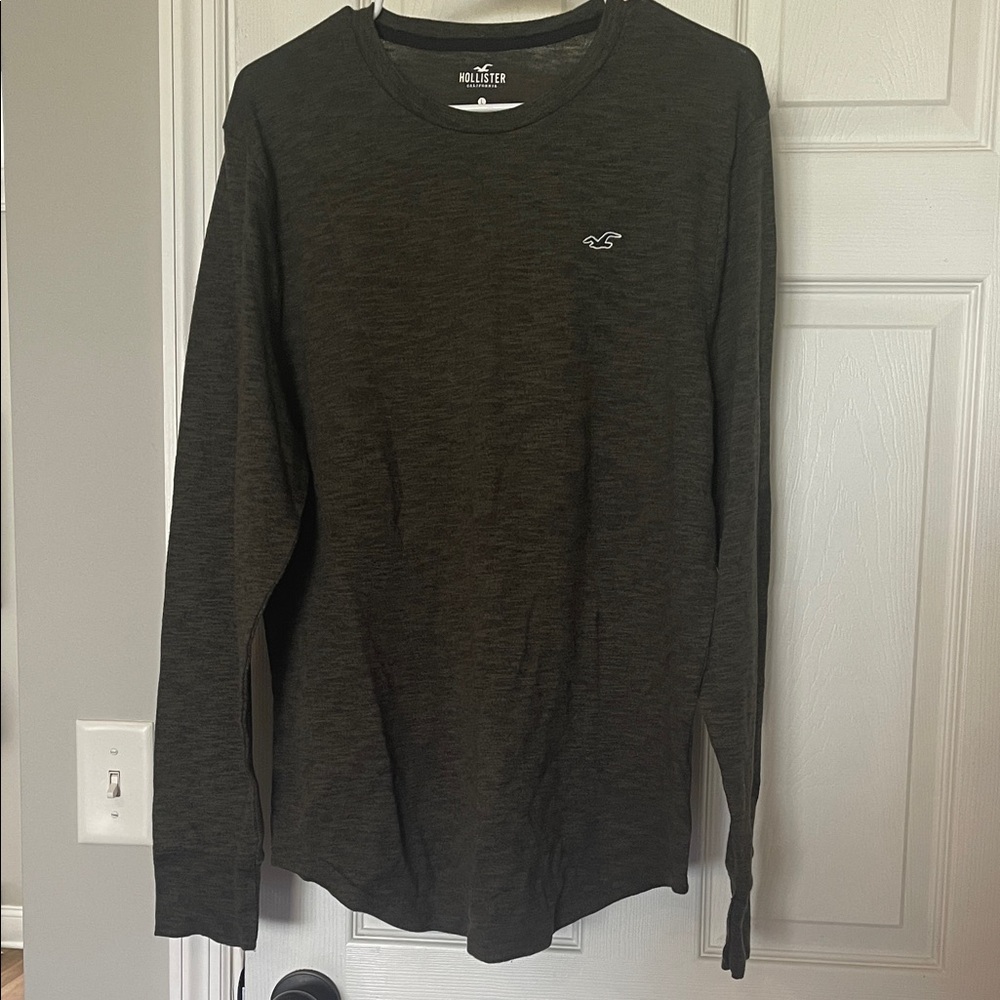 Hollister Men's Charcoal Long Sleeve Shirt